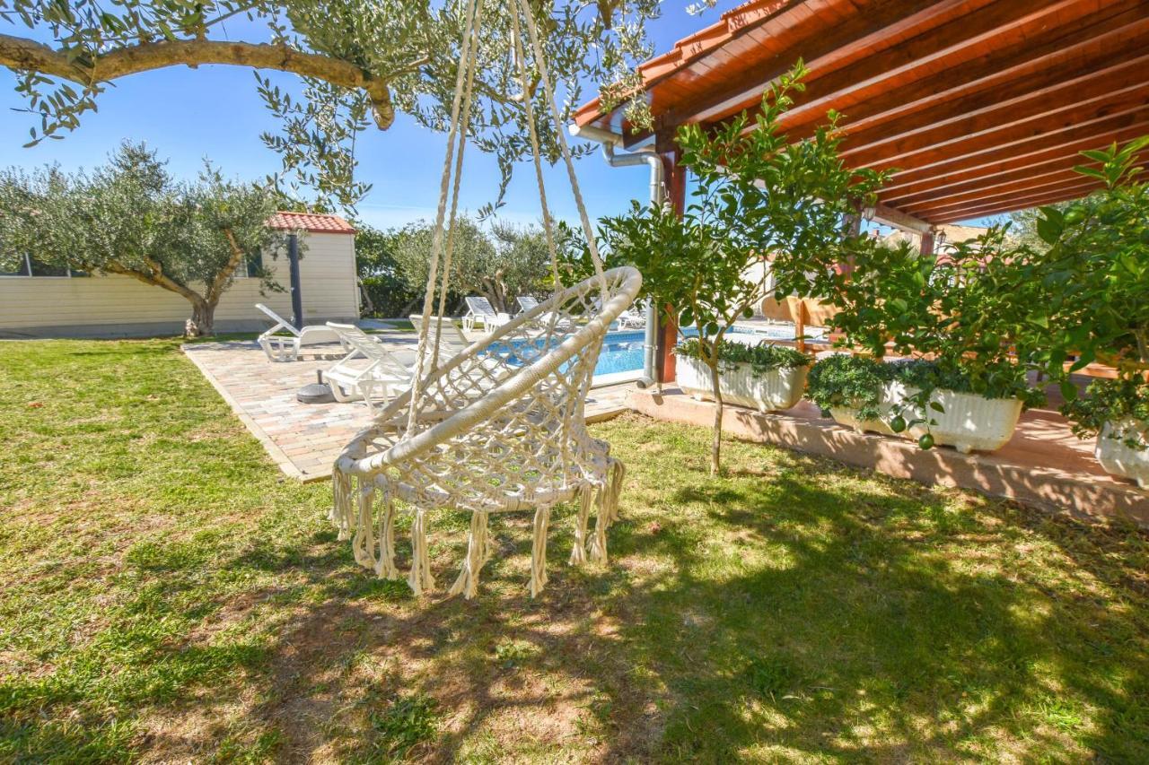 Apartament Flora Pakoštane